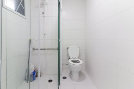Studio à venda com 27m², 1 quarto e sem vaga Studio à venda com 27m², 1 quarto e sem vagaBanheiro
