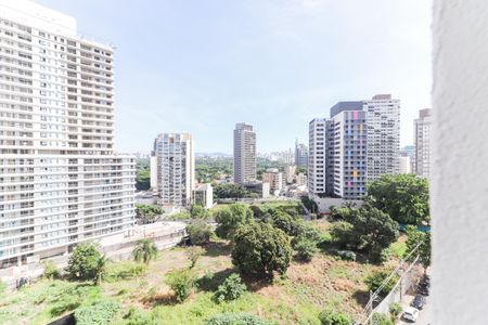 Studio à venda com 27m², 1 quarto e sem vaga Studio à venda com 27m², 1 quarto e sem vagaVista