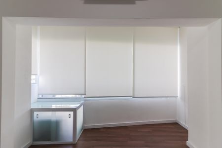 Studio à venda com 27m², 1 quarto e sem vaga Studio à venda com 27m², 1 quarto e sem vagaStudio - Quarto / Cozinha