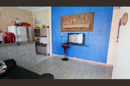 Casa de condomínio para alugar com 100m², 2 quartos e 2 vagas Casa de condomínio para alugar com 100m², 2 quartos e 2 vagasSala