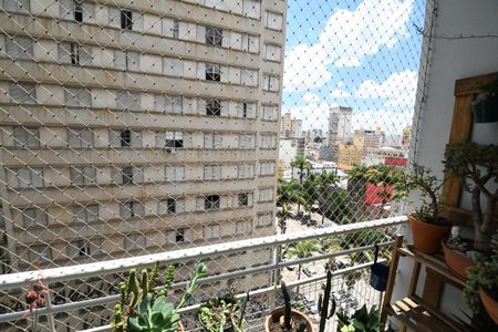 Quarto - Vista de apartamento para alugar com 1 quarto, 65m² em Centro, Campinas