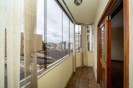 Apartamento à venda com 104m², 3 quartos e 2 vagas Apartamento à venda com 104m², 3 quartos e 2 vagasVARANDA