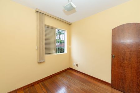 Apartamento à venda com 104m², 3 quartos e 2 vagas Apartamento à venda com 104m², 3 quartos e 2 vagasQUARTO2