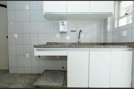 Apartamento à venda com 104m², 3 quartos e 2 vagas Apartamento à venda com 104m², 3 quartos e 2 vagasCOZINHA