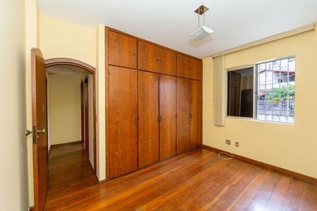 Apartamento à venda com 104m², 3 quartos e 2 vagas Apartamento à venda com 104m², 3 quartos e 2 vagasQUARTO3