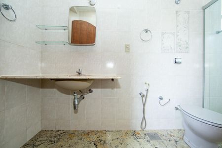 Apartamento à venda com 104m², 3 quartos e 2 vagas Apartamento à venda com 104m², 3 quartos e 2 vagasBANHEIRO2