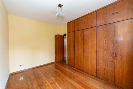 Apartamento à venda com 104m², 3 quartos e 2 vagas Apartamento à venda com 104m², 3 quartos e 2 vagasQUARTO3