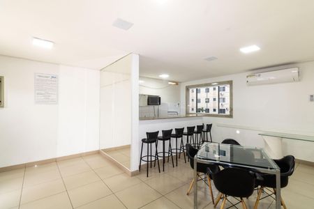 Apartamento para alugar com 44m², 2 quartos e 1 vagaÁrea comum - Salão de festas