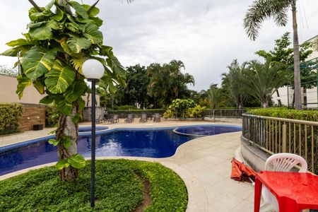 Apartamento para alugar com 44m², 2 quartos e 1 vagaÁrea comum - Piscina