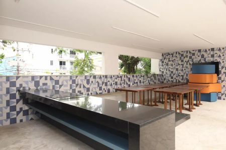 Apartamento à venda com 43m², 2 quartos e sem vagaÁrea comum - Churrasqueira