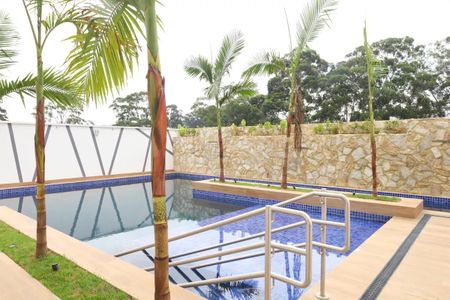 Apartamento à venda com 43m², 2 quartos e sem vagaÁrea comum - Piscina