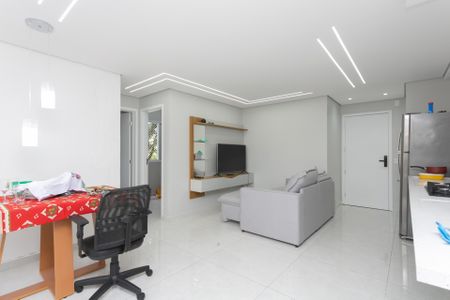 Apartamento à venda com 43m², 2 quartos e sem vagaSala/Cozinha