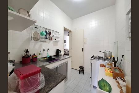 Apartamento à venda com 84m², 2 quartos e sem vaga Apartamento à venda com 84m², 2 quartos e sem vagaCozinha