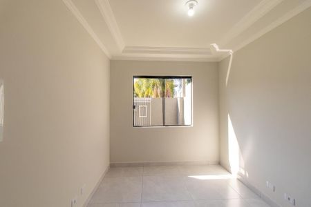 Sala de casa para alugar com 3 quartos, 90m² em Cidade Industrial de Curitiba, Curitiba