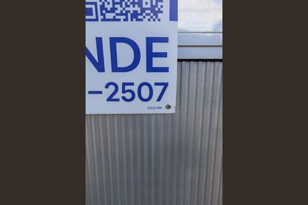 Casa à venda com 117m², 3 quartos e 2 vagasPlaca