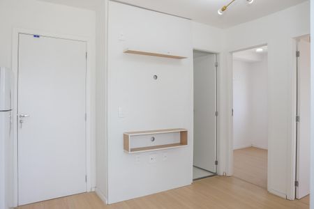 Sala e Cozinha de apartamento para alugar com 2 quartos, 35m² em Água Branca, São Paulo