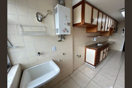 Apartamento à venda com 78m², 3 quartos e 1 vagaÁrea de Serviço