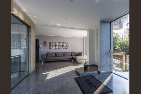 Apartamento à venda com 120m², 4 quartos e 2 vagasHall social 