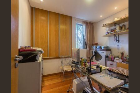 Quarto  de apartamento à venda com 4 quartos, 120m² em Buritis, Belo Horizonte