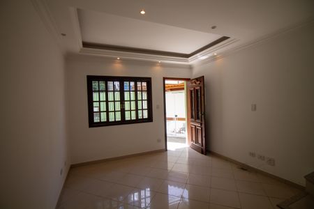 Sala de casa para alugar com 2 quartos, 70m² em Jardim das Acacias, São Paulo