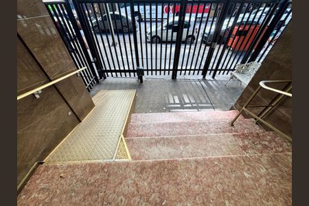 Apartamento para alugar com 150m², 3 quartos e sem vagaPortaria