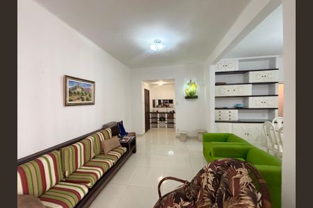 Apartamento para alugar com 150m², 3 quartos e sem vagaSala