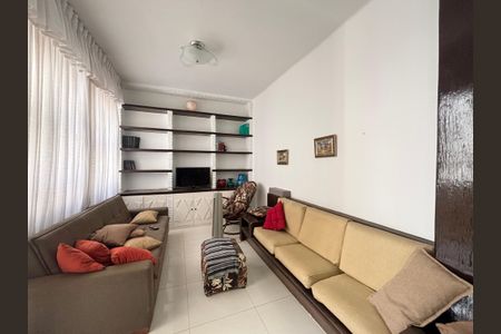 Apartamento para alugar com 150m², 3 quartos e sem vagaSala