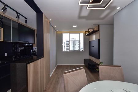 Sala de apartamento à venda com 2 quartos, 43m² em Jardim Monte Alegre, Taboão da Serra