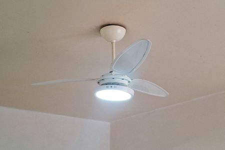 Apartamento para alugar com 40m², 1 quarto e 1 vagaSala