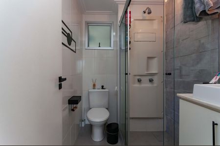 Apartamento à venda com 65m², 2 quartos e 2 vagasBanheiro Social