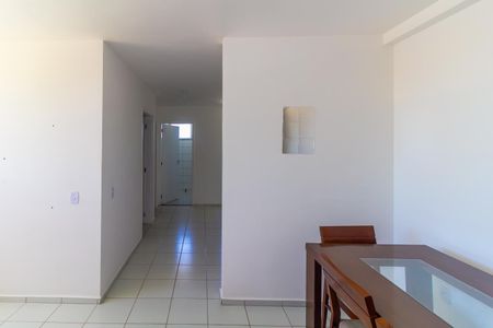 Sala de apartamento para alugar com 2 quartos, 53m² em Parque São Lourenço, São Paulo