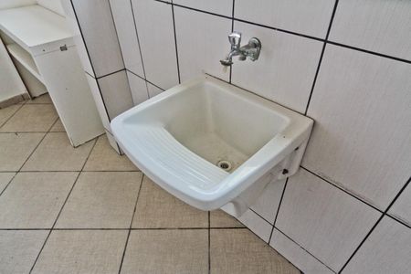 Apartamento para alugar com 79m², 2 quartos e 1 vagaÁrea de Serviço