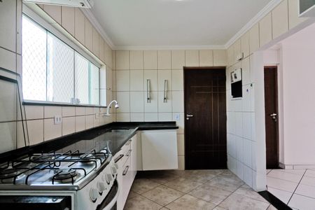 Apartamento para alugar com 79m², 2 quartos e 1 vagaCozinha
