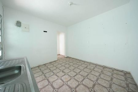 Sala/Cozinha de casa para alugar com 1 quarto, 35m² em Burgo Paulista, São Paulo