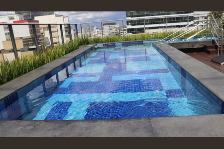 Studio para alugar com 48m², 1 quarto e 1 vagaPiscina