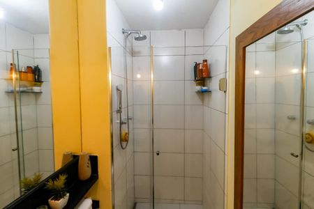 Apartamento à venda com 50m², 2 quartos e 1 vagaBanheiro - chuveiro