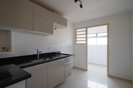 Apartamento à venda com 56m², 2 quartos e 1 vaga Apartamento à venda com 56m², 2 quartos e 1 vagaCozinha - Armários