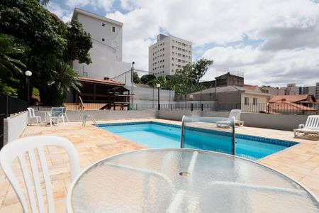 Apartamento à venda com 56m², 2 quartos e 1 vaga Apartamento à venda com 56m², 2 quartos e 1 vagaÁrea comum - Piscina