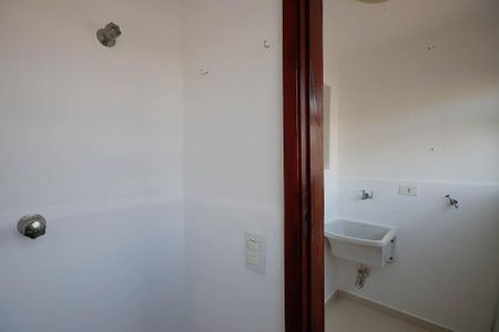 Apartamento à venda com 56m², 2 quartos e 1 vaga Apartamento à venda com 56m², 2 quartos e 1 vagaÁrea de Serviço