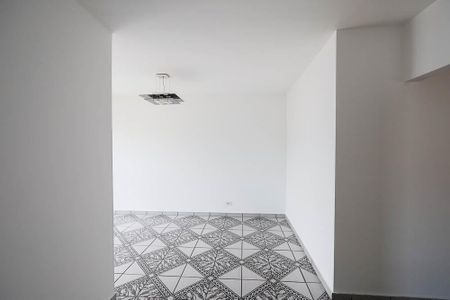 Apartamento à venda com 56m², 2 quartos e 1 vaga Apartamento à venda com 56m², 2 quartos e 1 vagaSala