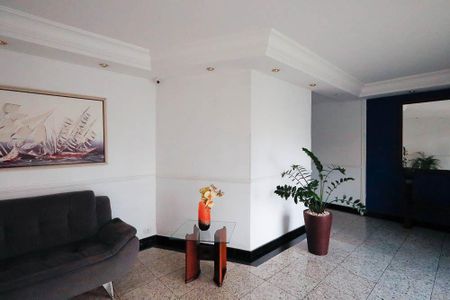 Apartamento à venda com 56m², 2 quartos e 1 vaga Apartamento à venda com 56m², 2 quartos e 1 vagaHall