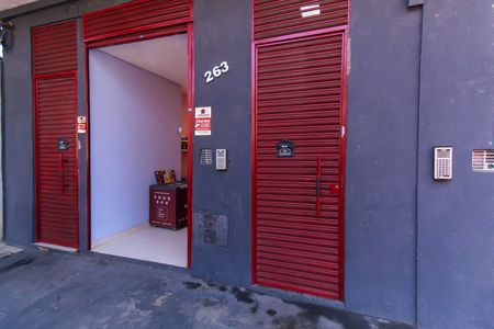 Studio para alugar com 28m², 1 quarto e sem vaga Studio para alugar com 28m², 1 quarto e sem vagaFachada