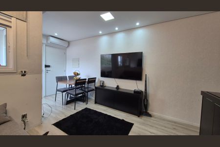 Sala de apartamento à venda com 2 quartos, 43m² em Jardim, Santo André