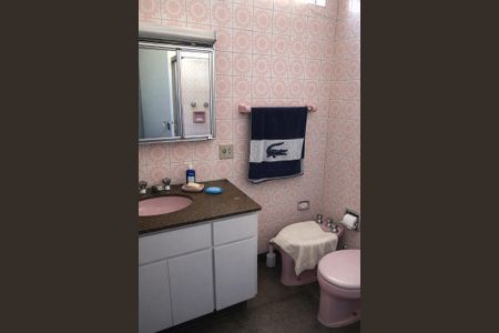 Banheiro de casa à venda com 3 quartos, 147m² em Cambuci, São Paulo