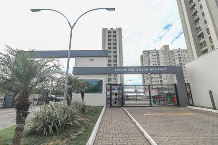 Apartamento para alugar com 45m², 2 quartos e 1 vagaFachada e portaria