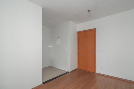 Sala de apartamento para alugar com 2 quartos, 45m² em Humaitá, Porto Alegre