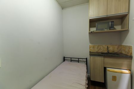 Studio para alugar com 17m², 1 quarto e sem vaga Studio para alugar com 17m², 1 quarto e sem vagaSala/Quarto