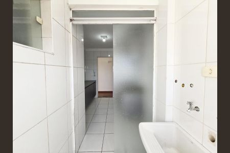Apartamento à venda com 68m², 3 quartos e 1 vagaÁrea de Serviço