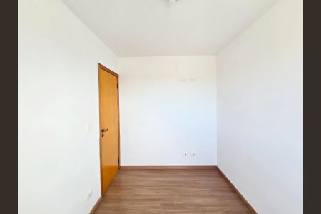 Apartamento à venda com 68m², 3 quartos e 1 vagaQuarto 02