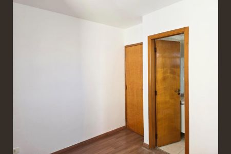 Apartamento à venda com 68m², 3 quartos e 1 vagaSuíte 